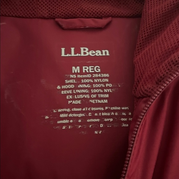 L.L. Bean Hooded Windbreaker Jacket - Wine - Picture 2 of 3